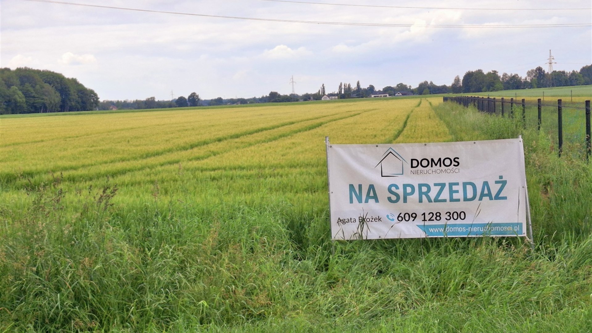 Działka na sprzedaż